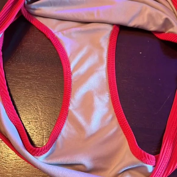 Old Navy Ribbed Bikini - Picture 5 of 9